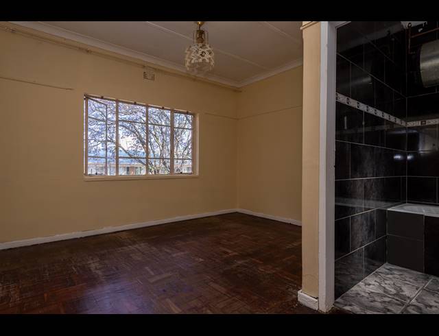 3 BEDROOM APARTMENT FOR SALE IN TURFFONTEIN